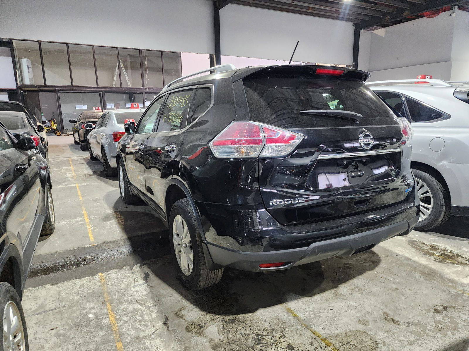 2014 NISSAN ROGUE — 92826 KM — Lot 12307485 — Al Quoz - Marhaba Auctions Used Cars - Image 6