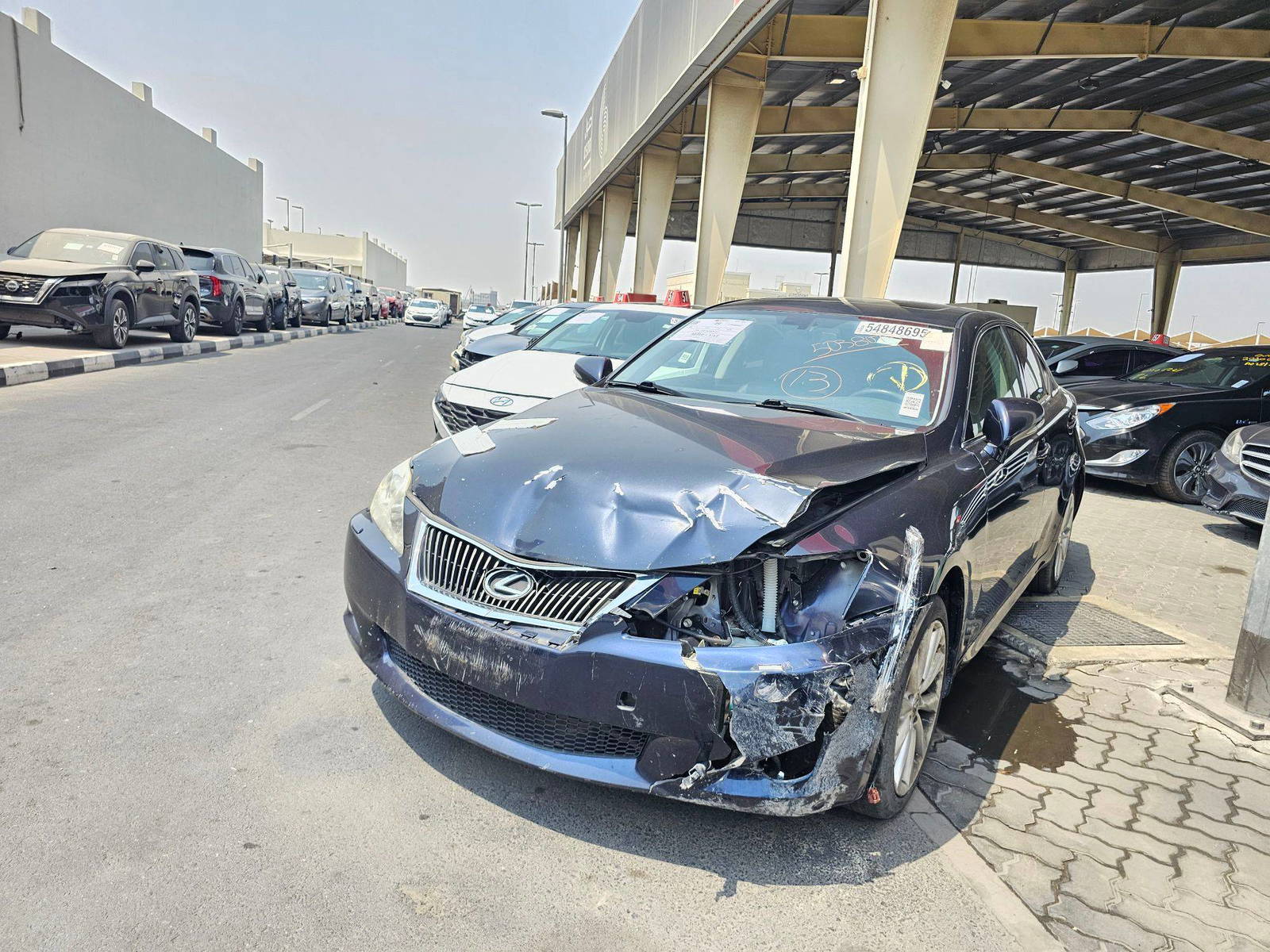 2010 LEXUS IS 250 — 180133 Miles — Lot A5038073 — Souq - Marhaba Auctions Used Cars - Image 5