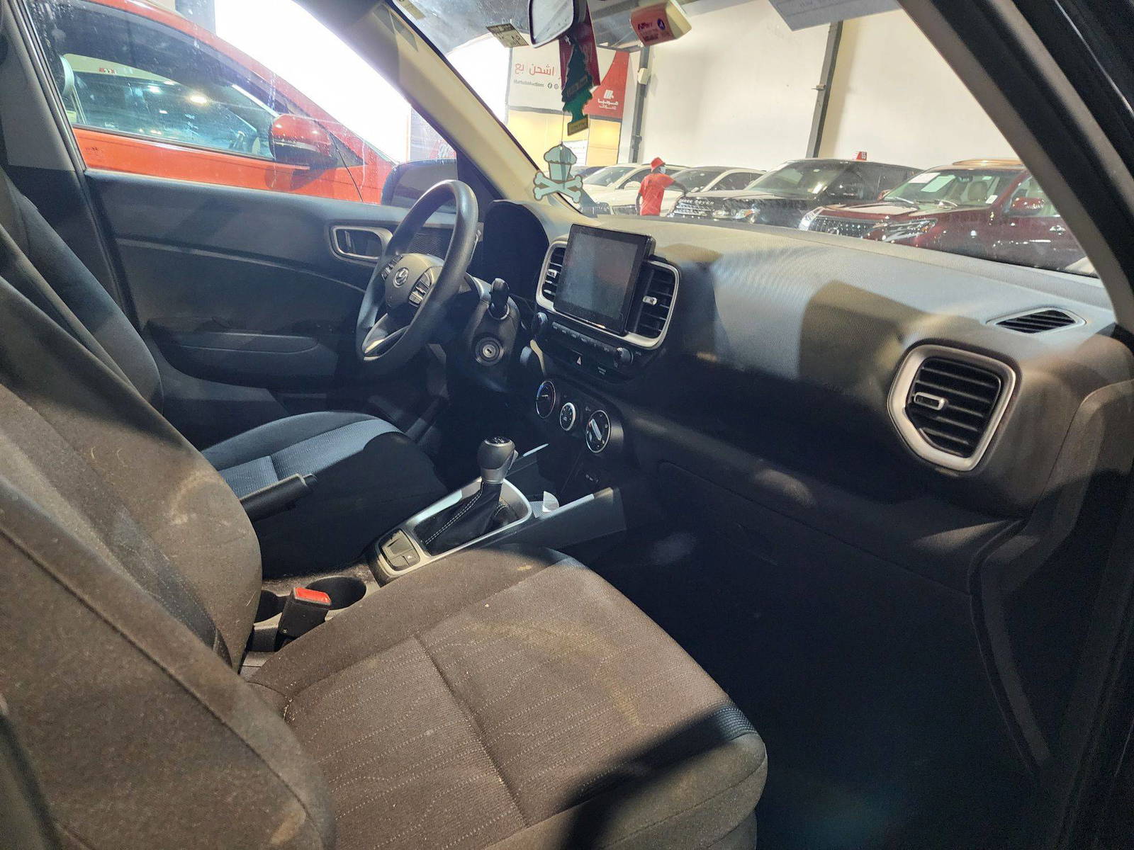 2021 HYUNDAI VENUE SEL — 111018 KM — Lot 106554 — Main - Marhaba Auctions Used Cars - Image 7