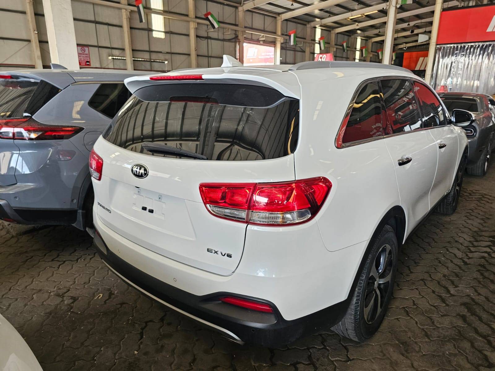 2018 KIA SORENTO — 164742 Miles — Lot G395879 — Main - Marhaba Auctions Used Cars - Image 5