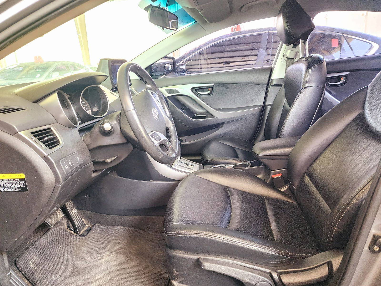 2012 HYUNDAI AVANTE — 161716 KM — Lot 451574 — Ind. 12 - Marhaba Auctions Used Cars - Image 8