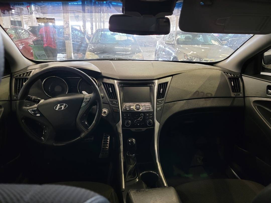 2013 HYUNDAI SONATA — 184762 Miles — Lot 27985 — Main - Marhaba Auctions Used Cars - Image 7