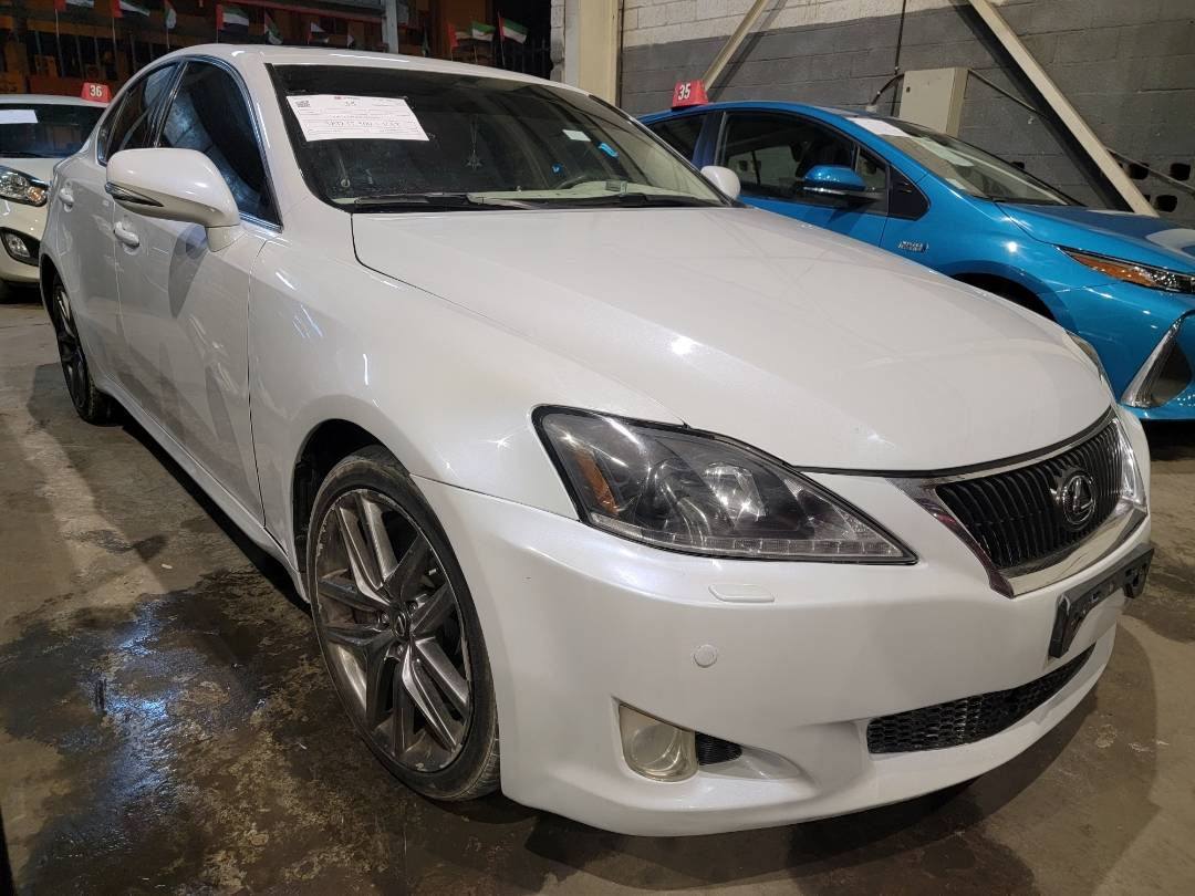 2009 LEXUS IS 300 — 386284 KM — Lot 92018421 — Main - Marhaba Auctions Used Cars - Image 4