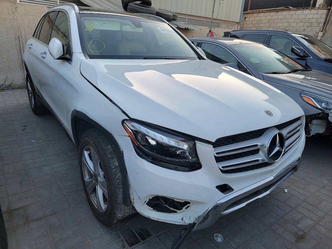 2018 MERCEDES BENZ GLC-300 — 78985 Miles — Lot 037858 — Main - Marhaba Auctions Used Cars - Image 4