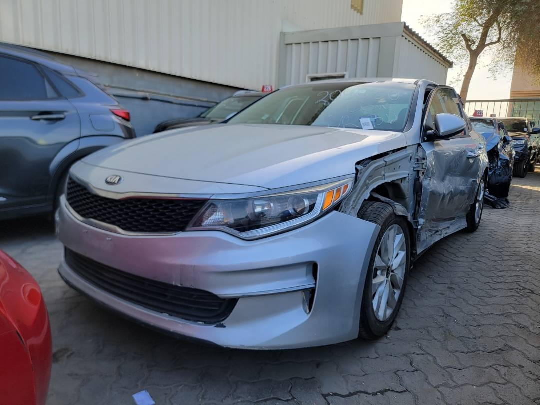 2018 KIA OPTIMA — 174931 Miles — Lot JG209030 — Main - Marhaba Auctions Used Cars - Image 4