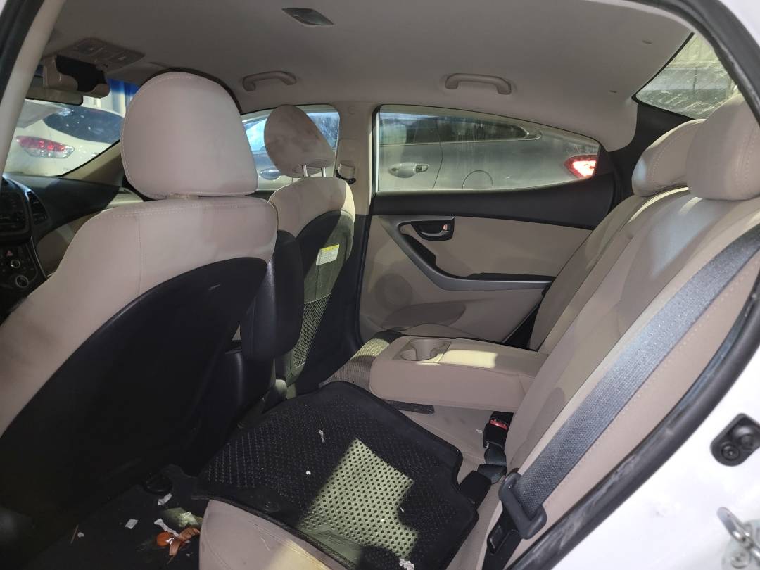 2014 HYUNDAI ELANTRA — 227964 Miles — Lot 87864185 — Main - Marhaba Auctions Used Cars - Image 8