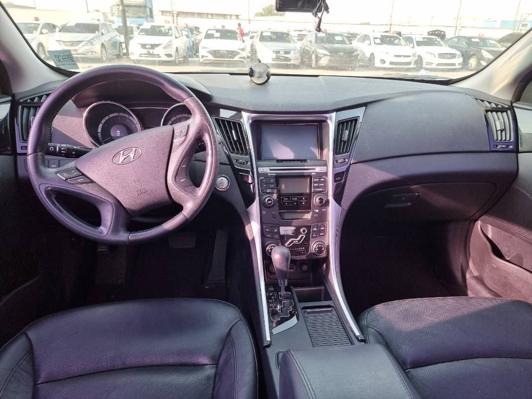 2011 HYUNDAI SONATA — 137309 KM — Lot 125487 — Ind. 12 - Marhaba Auctions Used Cars - Image 7