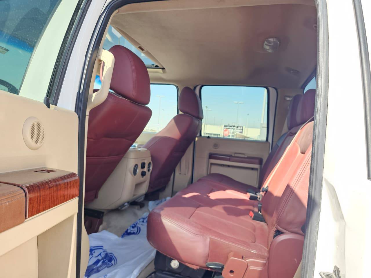 2011 FORD F450 — 168734 KM — Lot BEA51079 — Souq - Marhaba Auctions Used Cars - Image 8