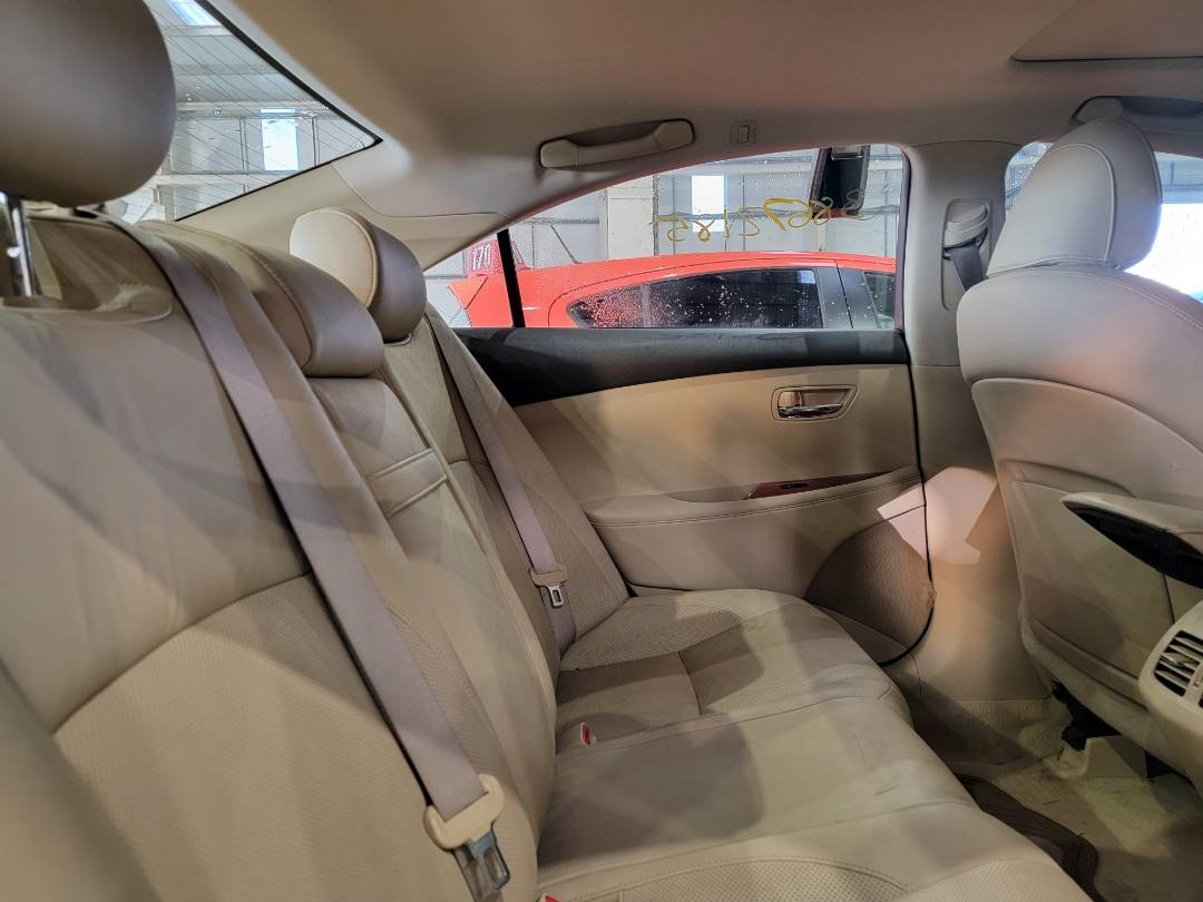 2007 LEXUS ES 350 — 198676 Miles — Lot 38672185 - Marhaba Auctions Used Cars - Image 7