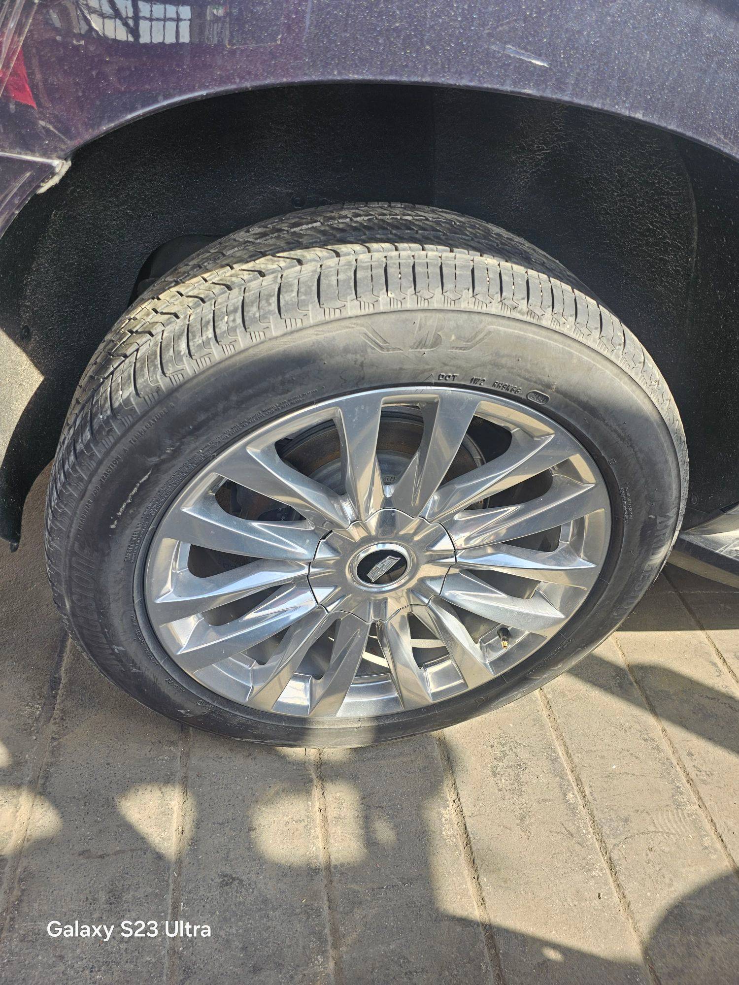 CADILLAC ESCALADE ESV PREMIUM LUXURY 2023 - Marhaba Auction Used Cars - Image 7