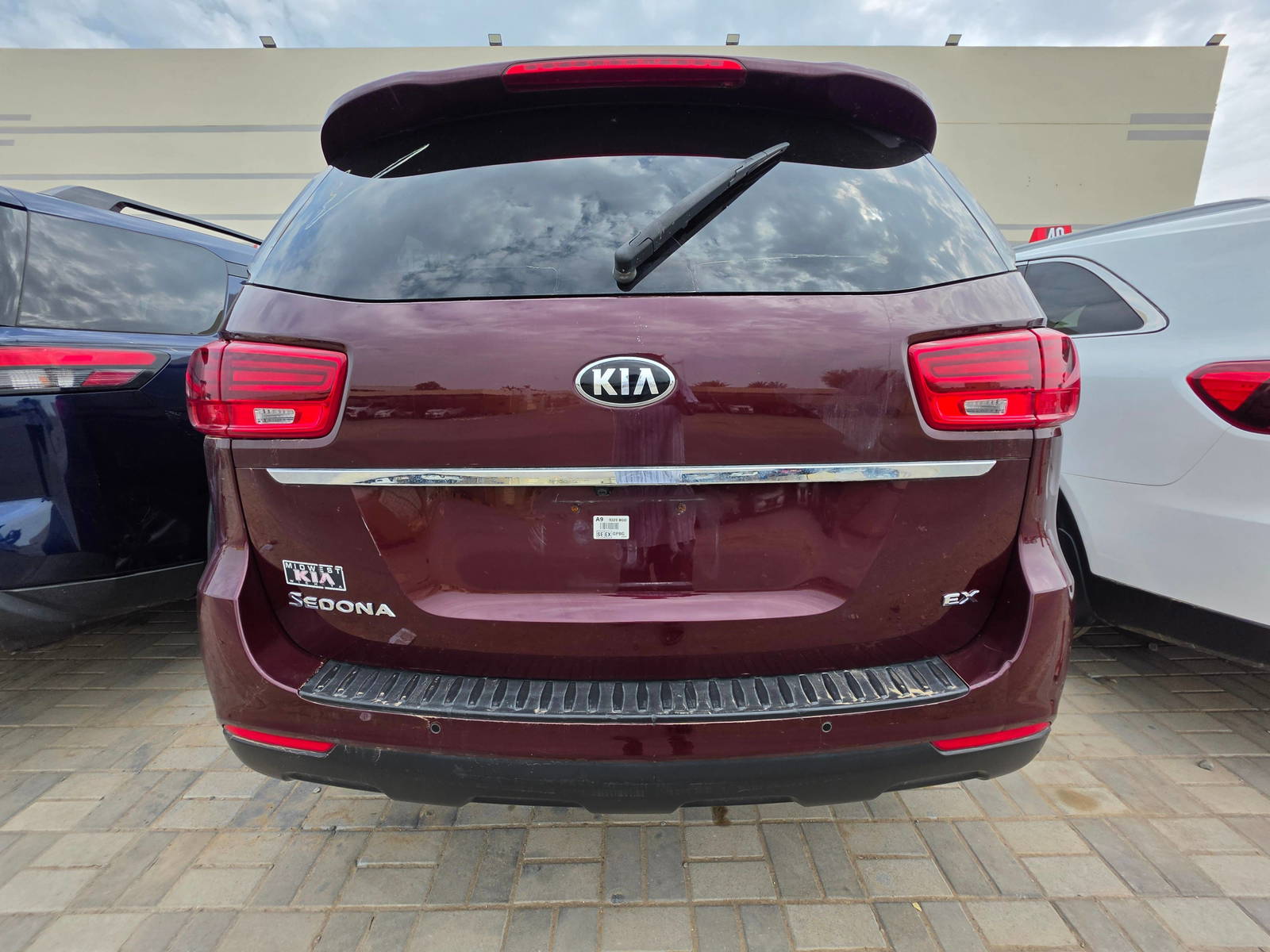 2019 KIA SEDONA — 120404 Miles — Lot 94044865 - Marhaba Auctions Used Cars - Image 16