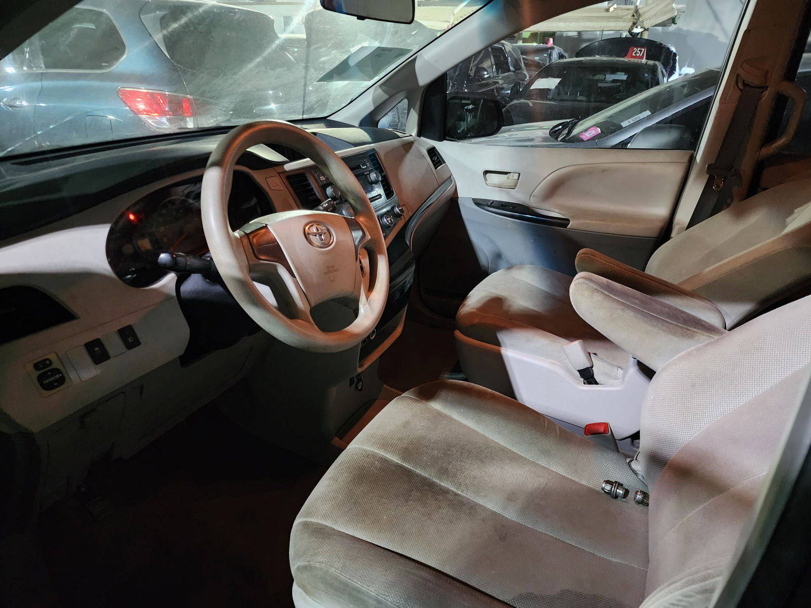 TOYOTA SIENNA 2012 - Marhaba Auction Used Cars - Image 7