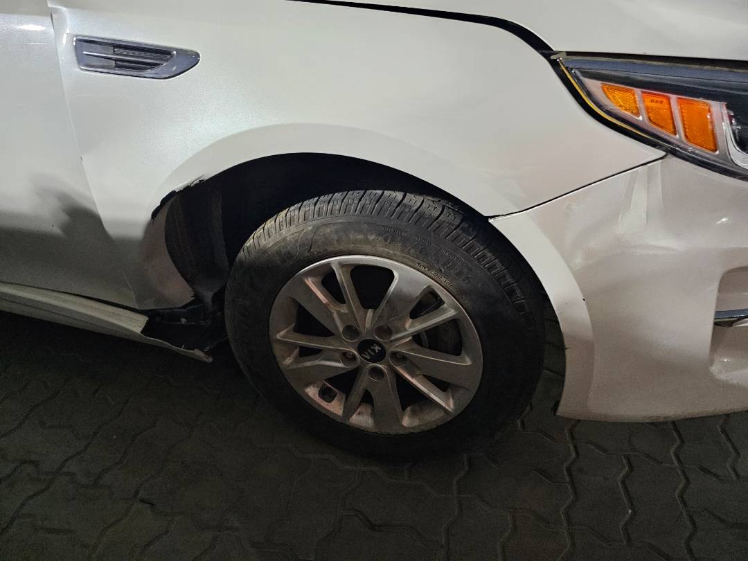 2018 KIA OPTIMA — 154177 Miles — Lot JG236276 — Main - Marhaba Auctions Used Cars - Image 9