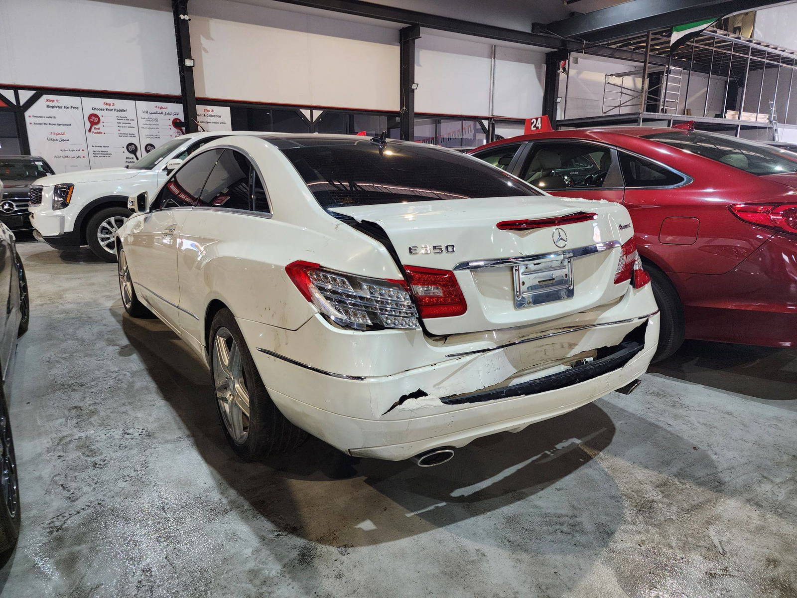 2013 MERCEDES BENZ E 350 — 118564 Miles — Lot 221348 — Al Quoz - Marhaba Auctions Used Cars - Image 6