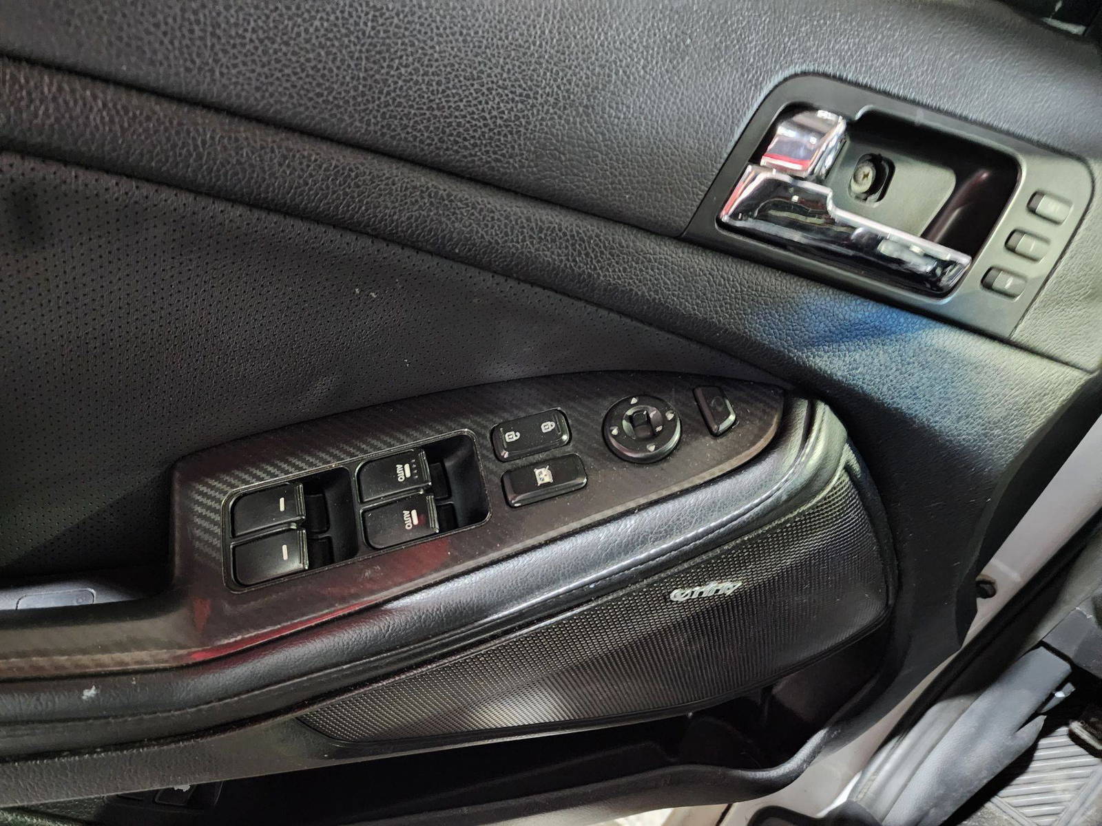2012 KIA OPTIMA — 136229 Miles — Lot 049696 — Al Quoz - Marhaba Auctions Used Cars - Image 11
