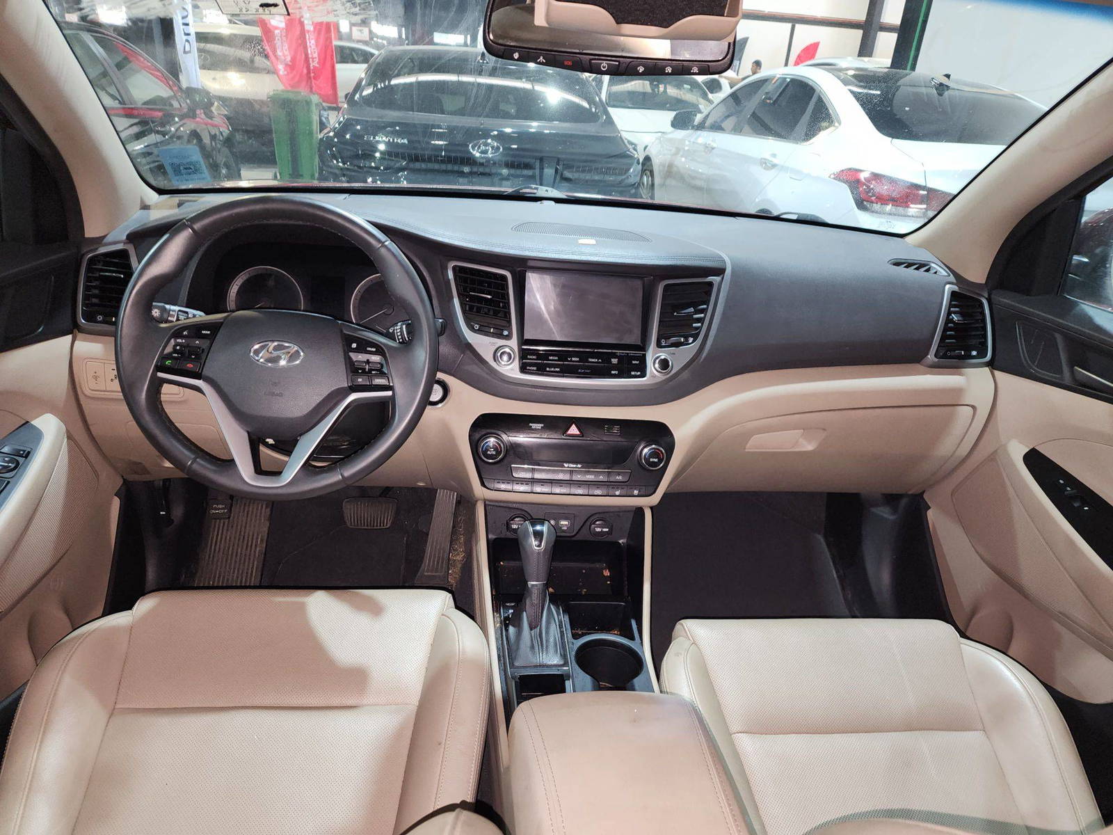 2016 HYUNDAI TUCSON — 82839 Miles — Lot 41423144 — Al Quoz - Marhaba Auctions Used Cars - Image 7