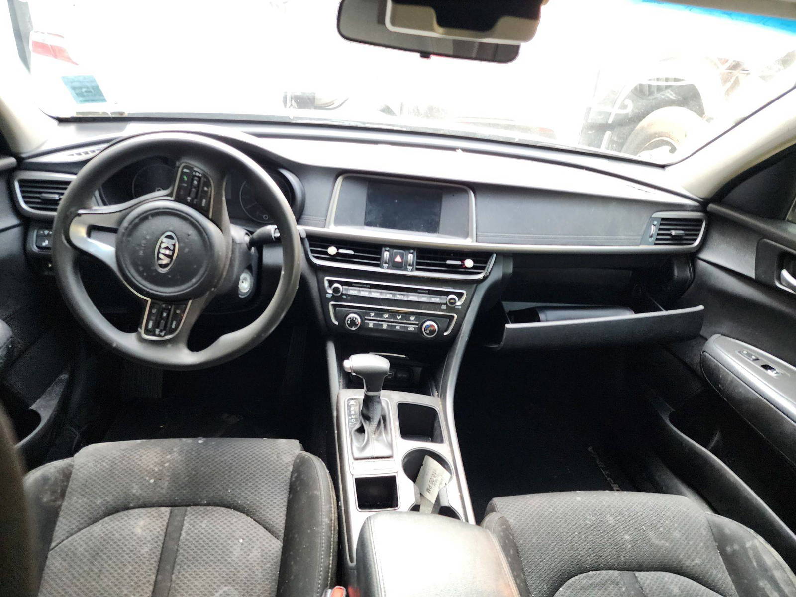 2018 KIA OPTIMA — 183572 Miles — Lot 68445954 — Al Quoz - Marhaba Auctions Used Cars - Image 8