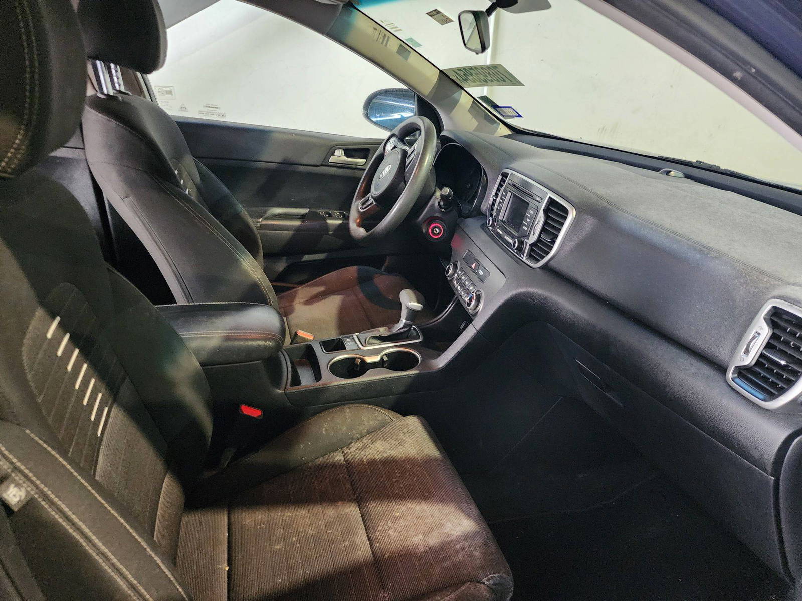 2018 KIA SPORTAGE — 153021 Miles — Lot 70895854 — Souq - Marhaba Auctions Used Cars - Image 9