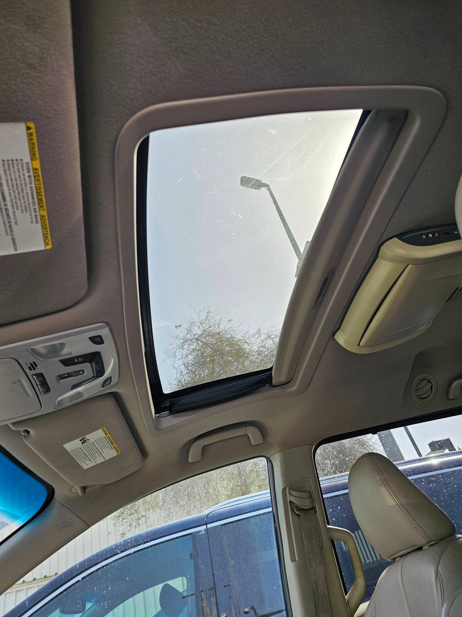 TOYOTA SIENNA 2013 - Marhaba Auction Used Cars - Image 11