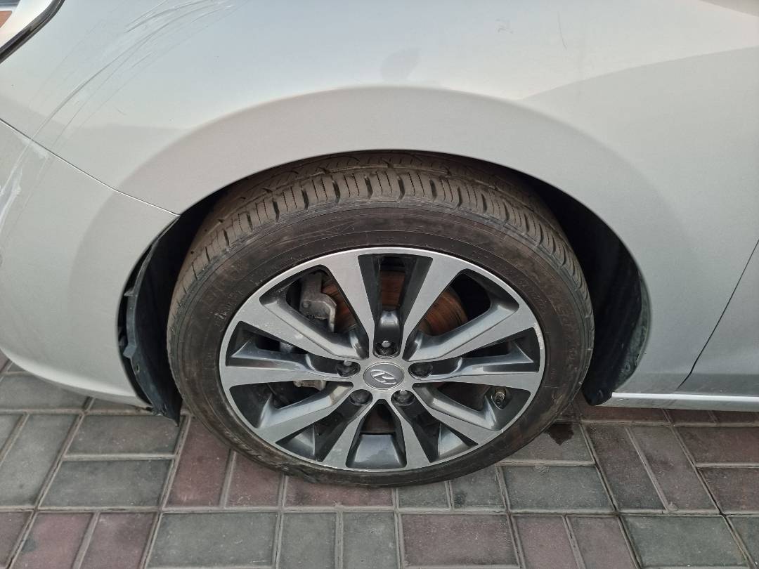2018 HYUNDAI ELANTRA GT — 149115 Miles — Lot 030845 — Souq - Marhaba Auctions Used Cars - Image 11