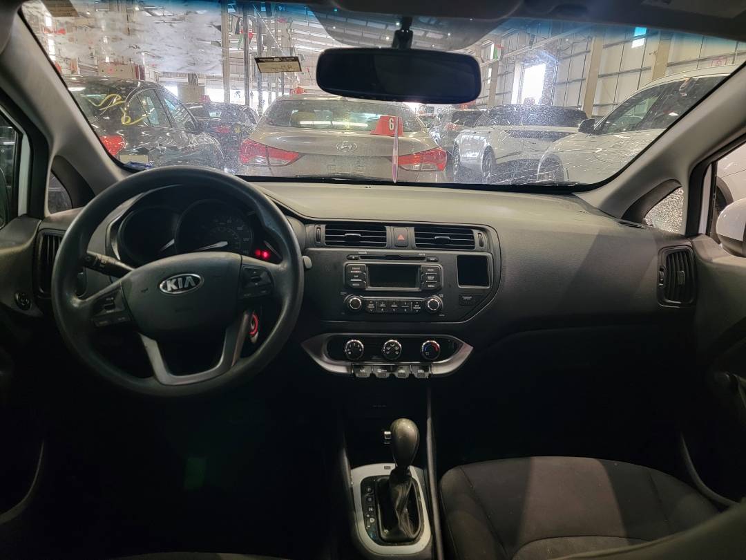 2013 KIA RIO — 137870 Miles — Lot 35D6231133 — Souq - Marhaba Auctions Used Cars - Image 7