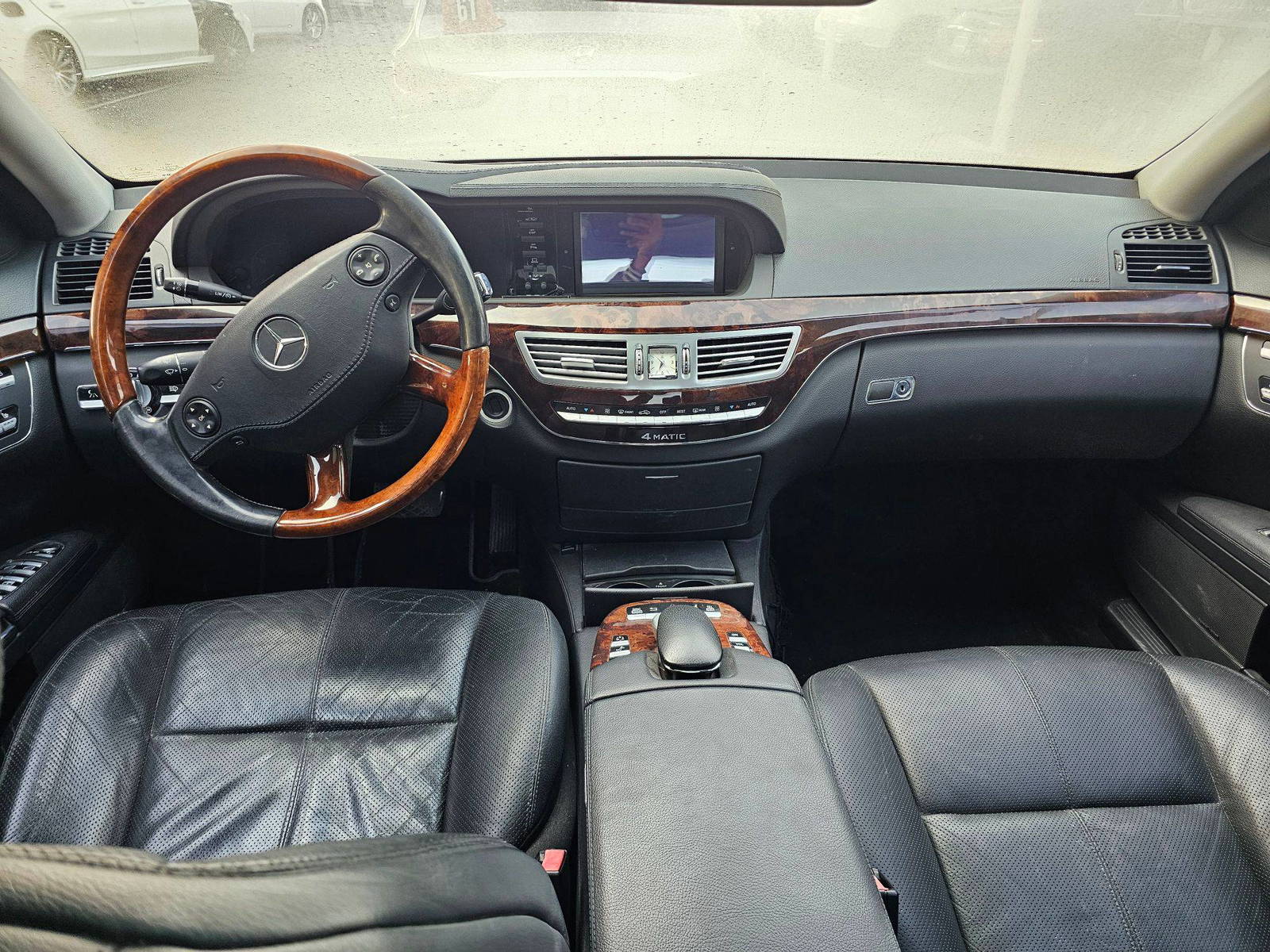 2007 MERCEDES BENZ S 500 — 228599 KM — Lot A123181 — Souq - Marhaba Auctions Used Cars - Image 7