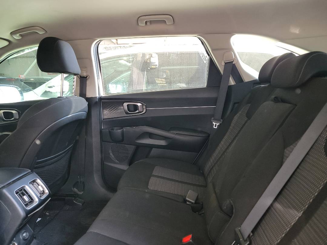 2021 KIA SORENTO — 122233 Miles — Lot 039009 — Main - Marhaba Auctions Used Cars - Image 7