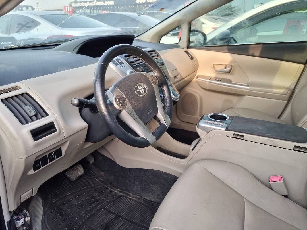 2014 TOYOTA PRIUS — 364617 Miles — Lot 214587 — Ind. 12 - Marhaba Auctions Used Cars - Image 8