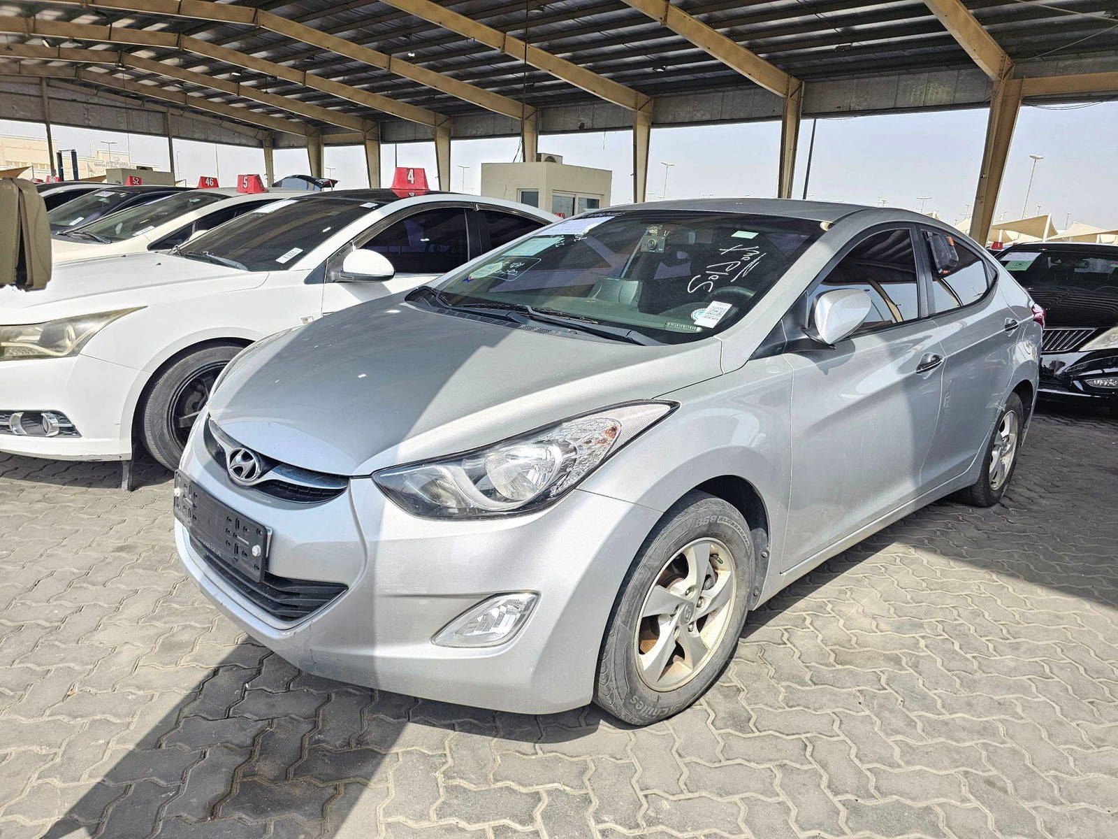 2012 HYUNDAI AVANTE — 126054 KM — Lot 438472 — Souq - Marhaba Auctions Used Cars - Image 5