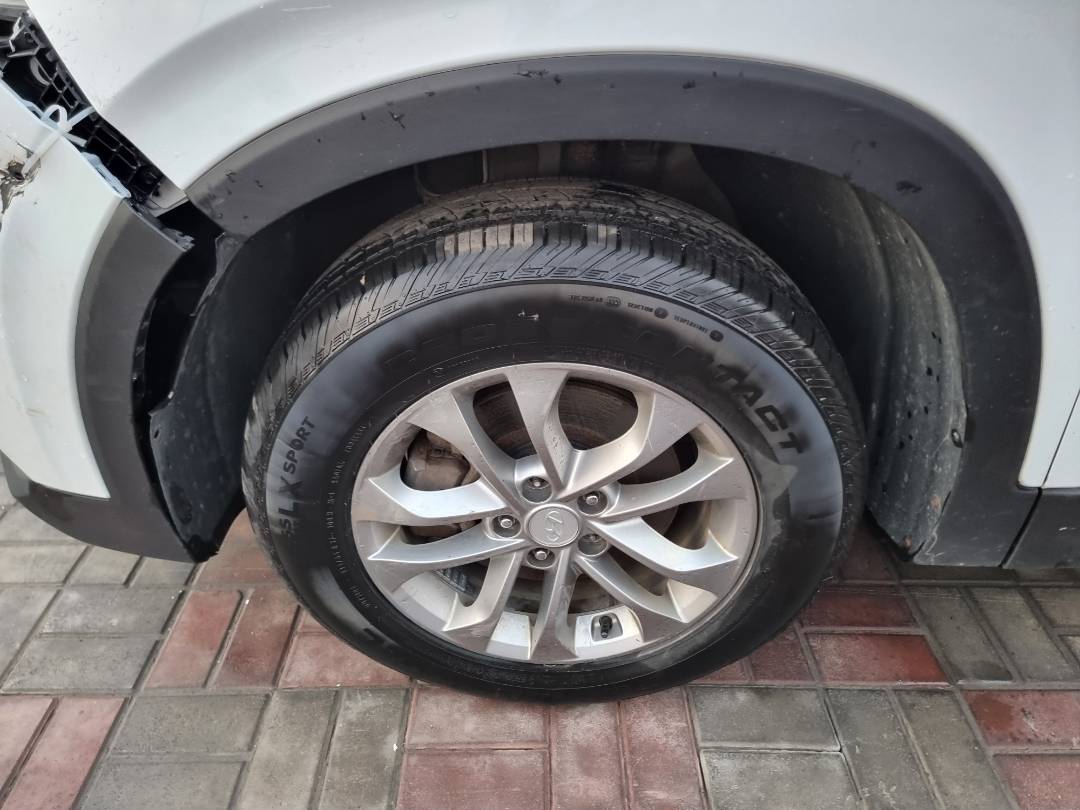 2019 HYUNDAI SANTA FE — 117584 Miles — Lot 128078 — Main - Marhaba Auctions Used Cars - Image 10