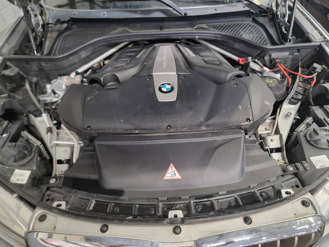 2016 BMW X5 M50I — 104807 Miles — Lot G0J83031 - Marhaba Auctions Used Cars - Image 11