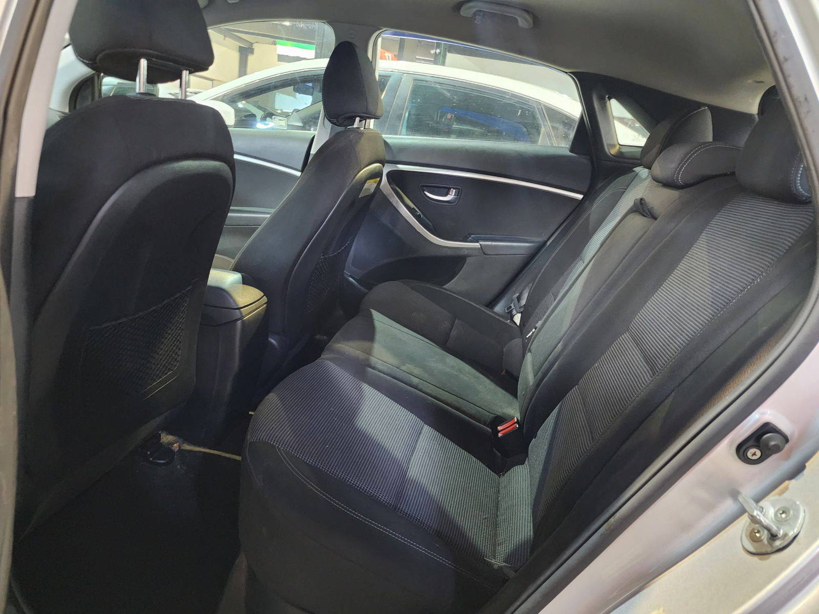 2013 HYUNDAI ELANTRA GT — Lot 073762 — Al Quoz - Marhaba Auctions Used Cars - Image 7