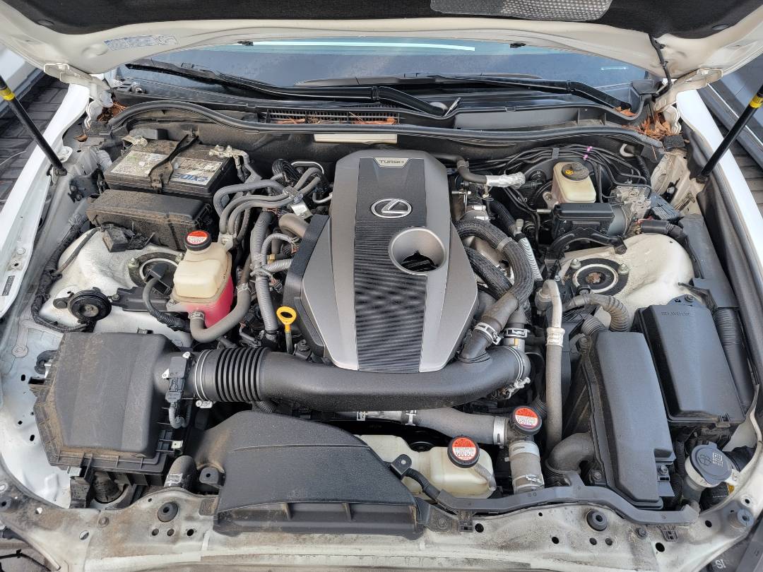 2016 LEXUS IS 200T — 96189 Miles — Lot 24G5013305 — Main - Marhaba Auctions Used Cars - Image 10