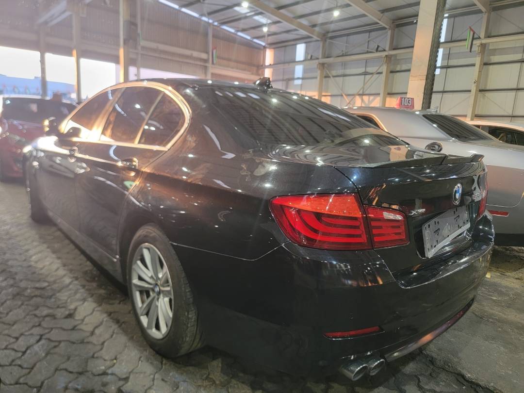 2011 BMW 528i — 237183 KM — Lot BC570990 — Main - Marhaba Auctions Used Cars - Image 4