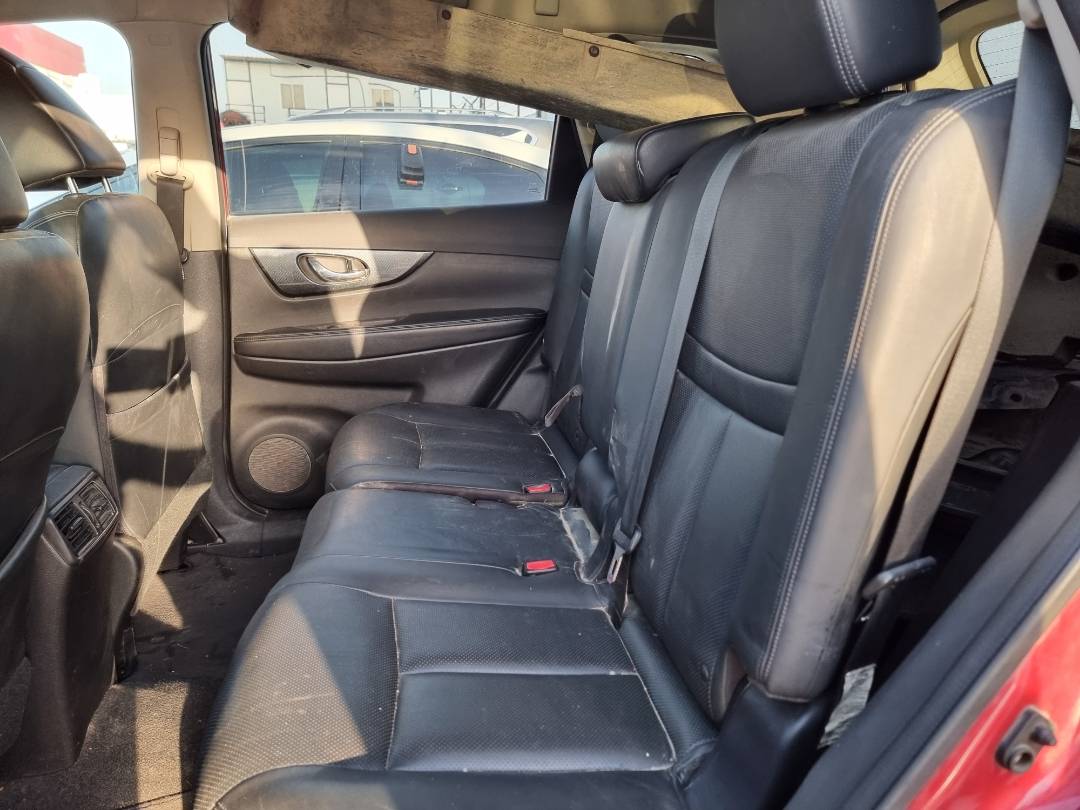 NISSAN ROGUE 2014 - Marhaba Auction Used Cars - Image 6