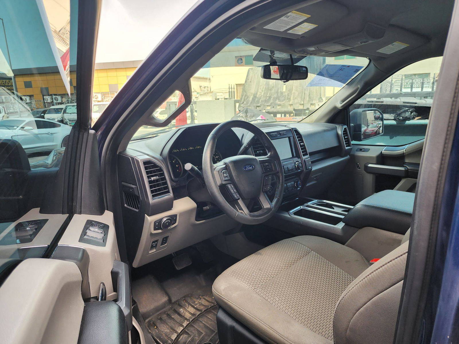 2018 FORD F-150 — 105605 Miles — Lot 00262 — Al Quoz - Marhaba Auctions Used Cars - Image 10