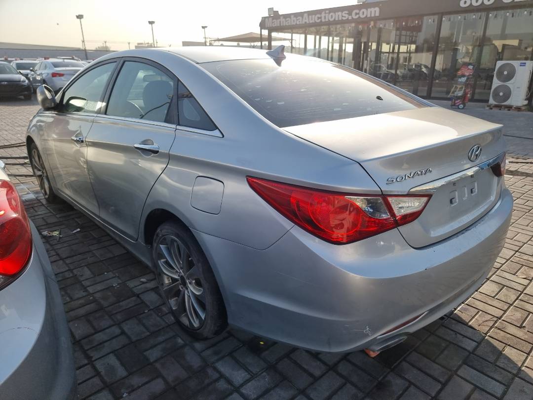 2011 HYUNDAI SONATA — 161736 Miles — Lot 215487 — Ind. 12 - Marhaba Auctions Used Cars - Image 5