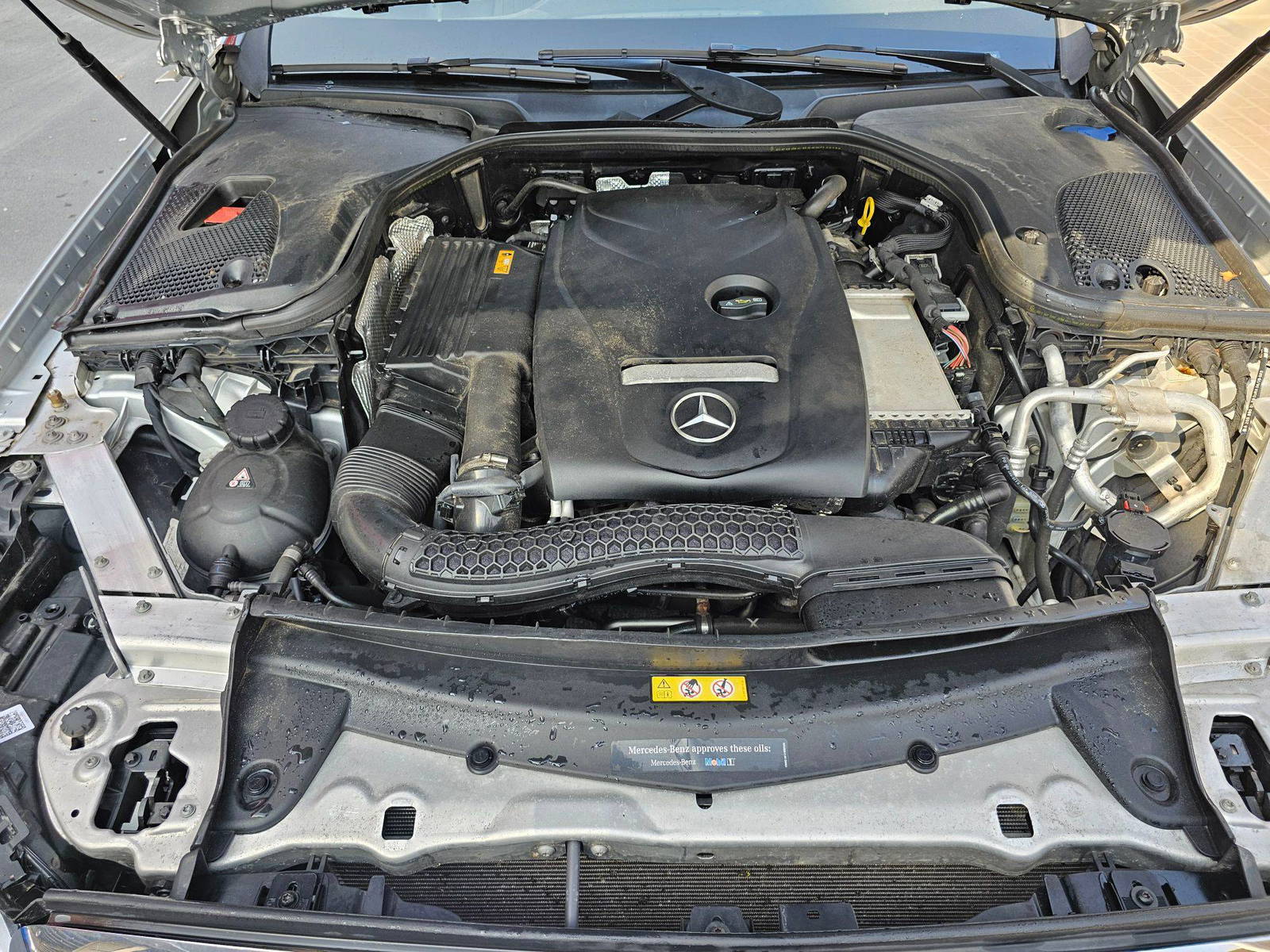 2019 MERCEDES BENZ E-300 — 71417 Miles — Lot 6KA635108 — Souq - Marhaba Auctions Used Cars - Image 11