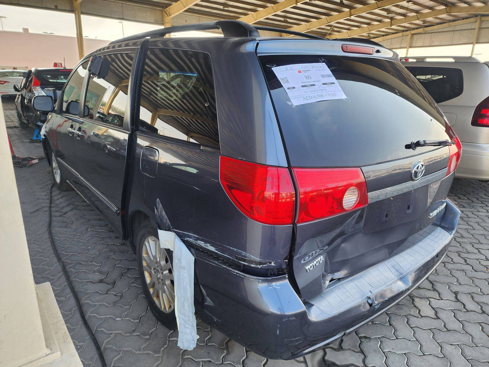 2007 TOYOTA SIENNA — 290334 Miles — Lot 58107293 - Marhaba Auctions Used Cars - Image 4