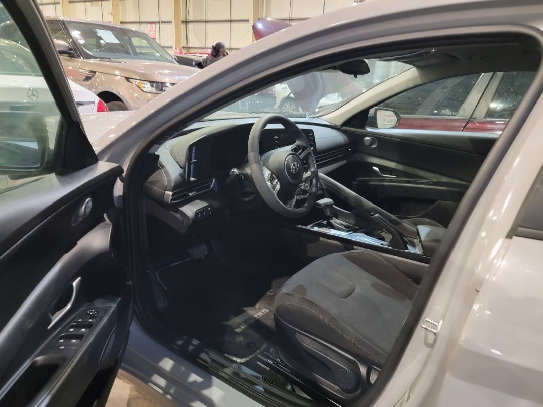 2022 HYUNDAI ELANTRA — 67147 KM — Lot U264981 — Main - Marhaba Auctions Used Cars - Image 9