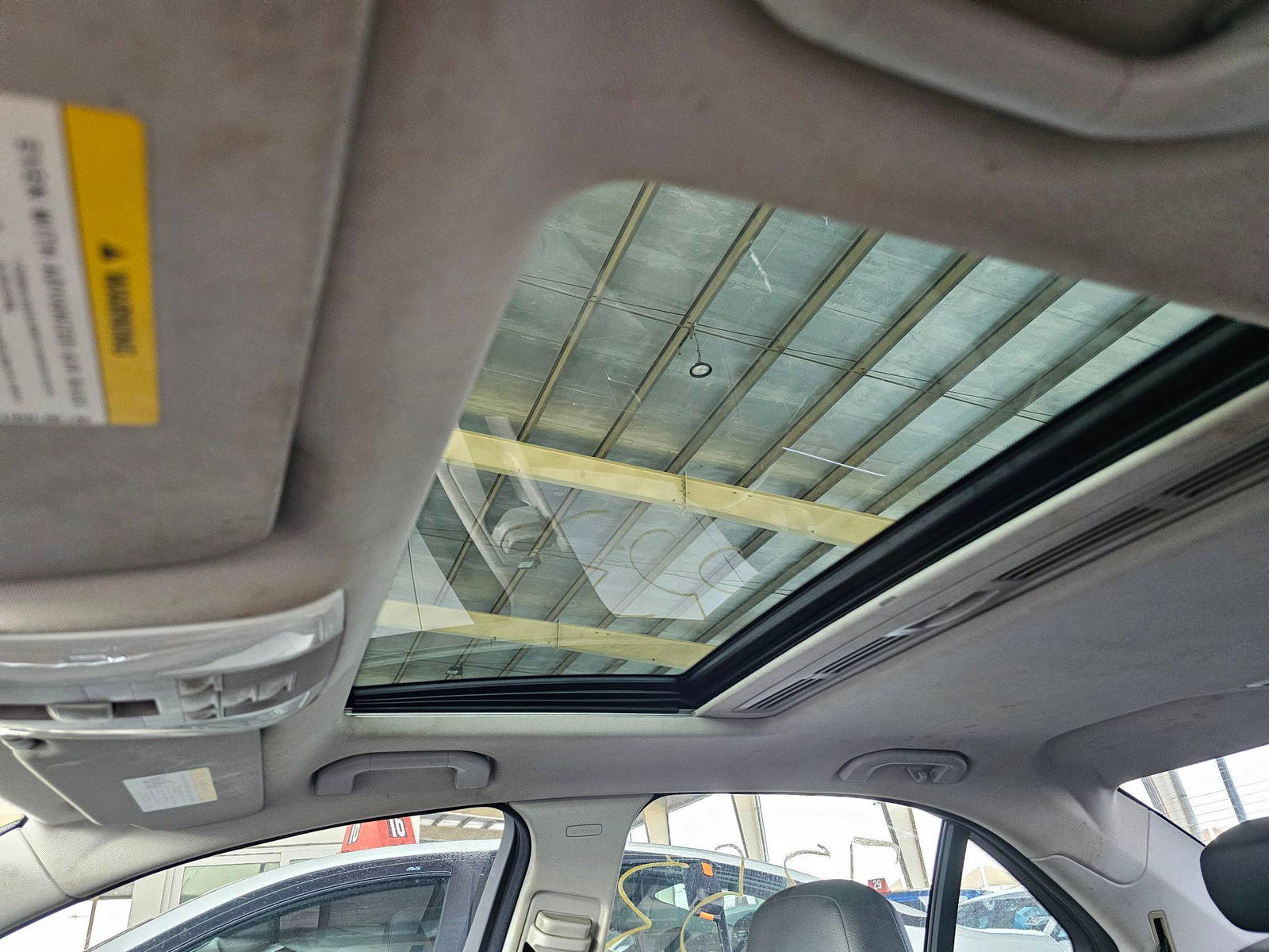 MERCEDES BENZ C300 2011 - Marhaba Auction Used Cars - Image 8