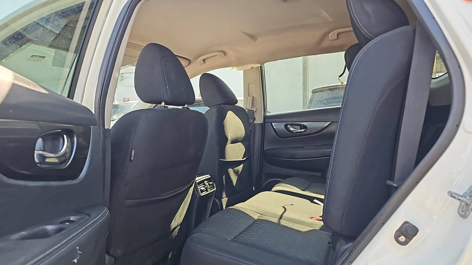2017 NISSAN ROGUE — 145630 Miles — Lot MT1HP531500 — Souq - Marhaba Auctions Used Cars - Image 6