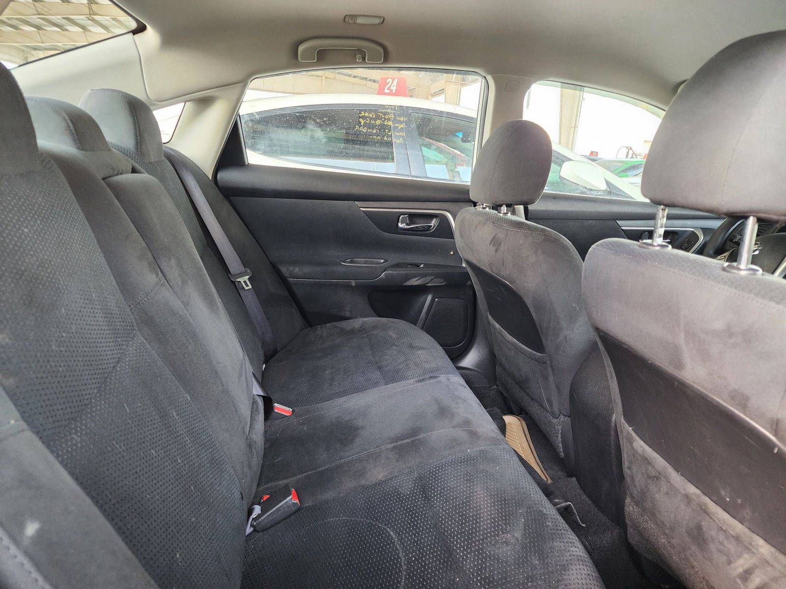 2015 NISSAN ALTIMA — 115749 Miles — Lot 46483804 — Souq - Marhaba Auctions Used Cars - Image 5