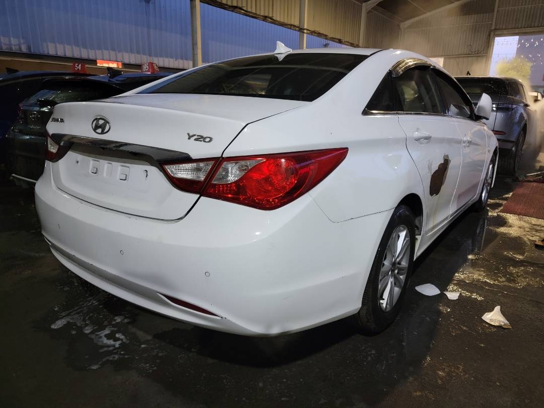 2011 HYUNDAI SONATA — 225525 KM — Lot 187099 — Main - Marhaba Auctions Used Cars - Image 3