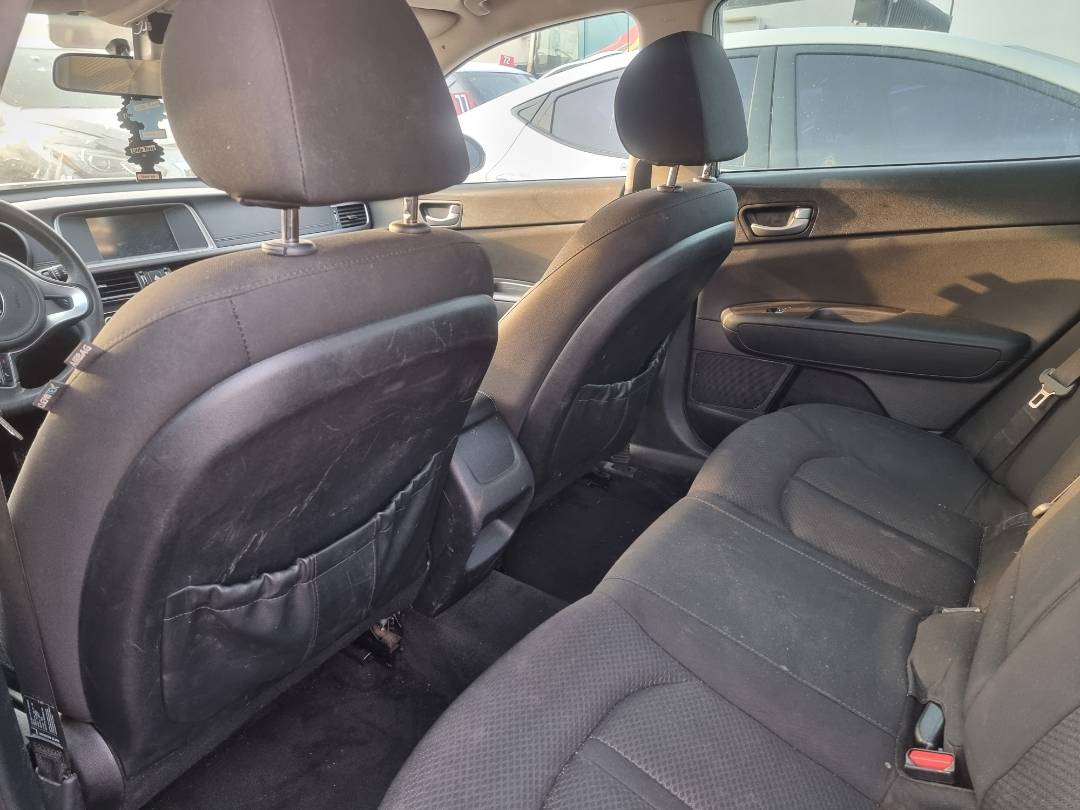 2018 KIA OPTIMA — 122077 Miles — Lot 214578 — Souq - Marhaba Auctions Used Cars - Image 6