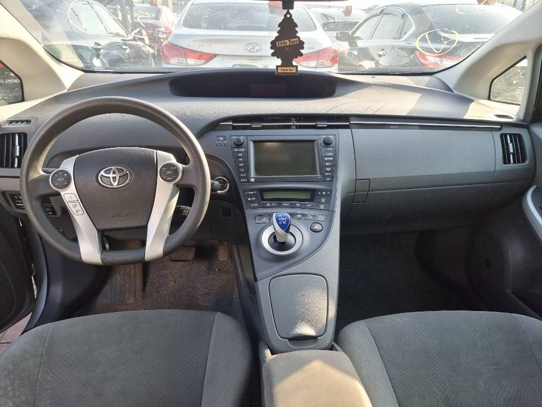 2011 TOYOTA PRIUS — 222611 Miles — Lot 215478 — Ind. 12 - Marhaba Auctions Used Cars - Image 8