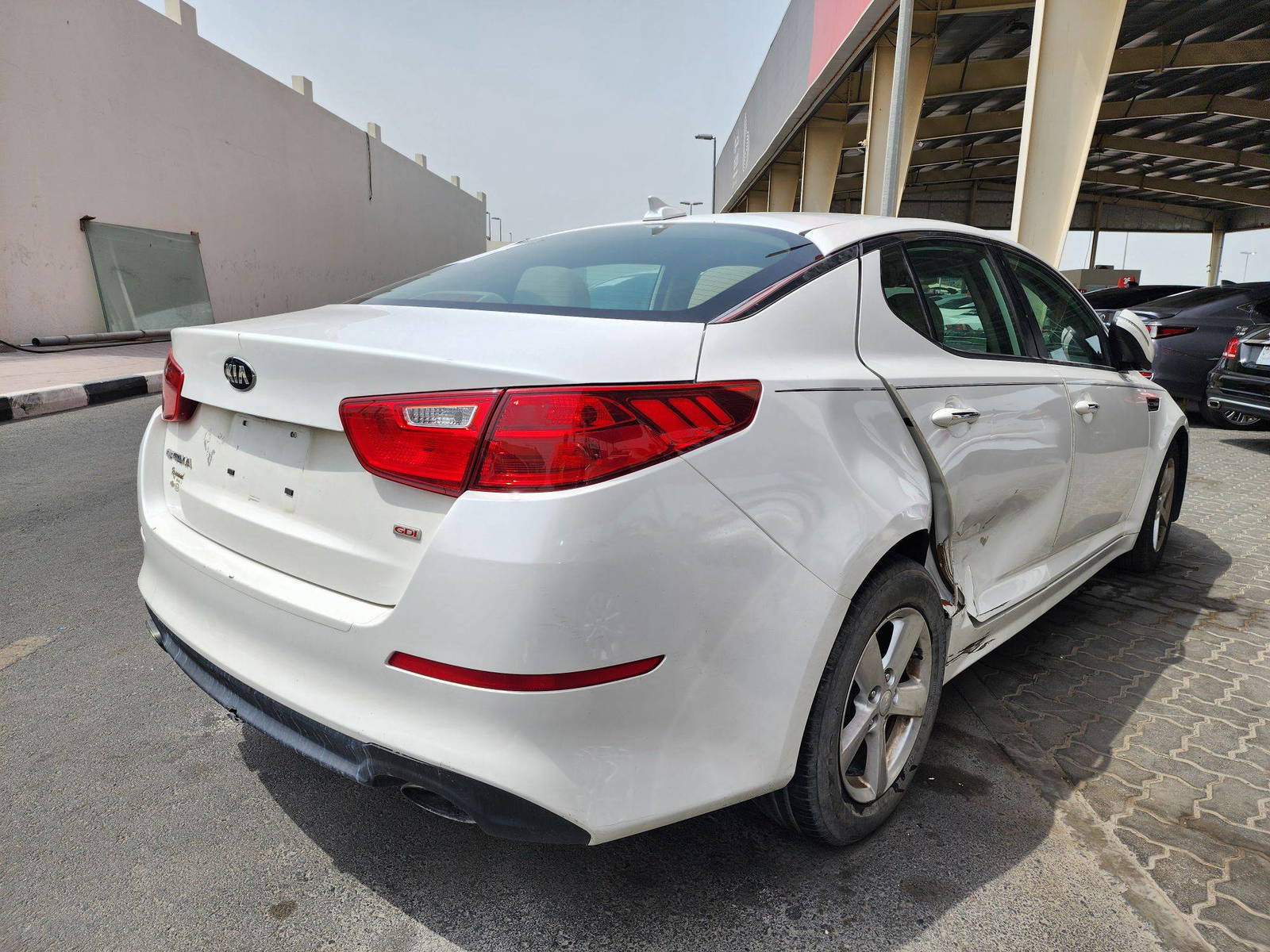 2015 KIA OPTIMA — 236331 Miles — Lot 606231 — Souq - Marhaba Auctions Used Cars - Image 3