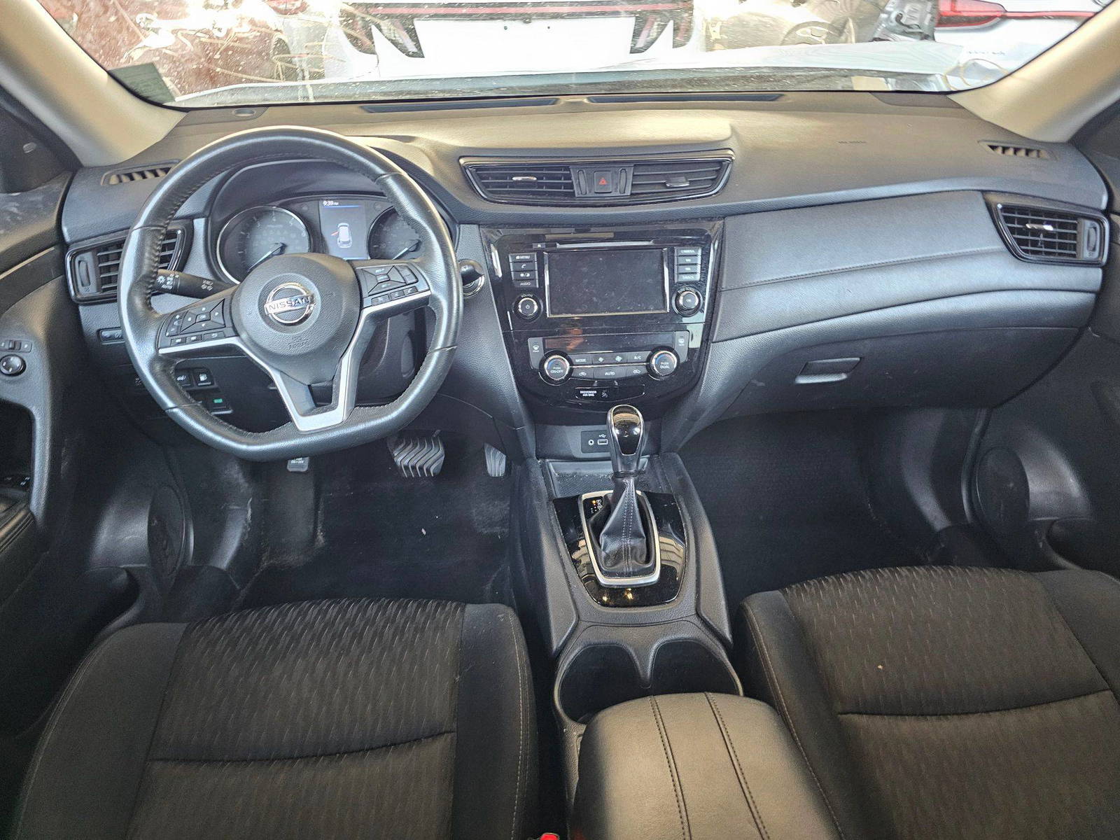 NISSAN ROGUE 2018 - Marhaba Auction Used Cars - Image 7