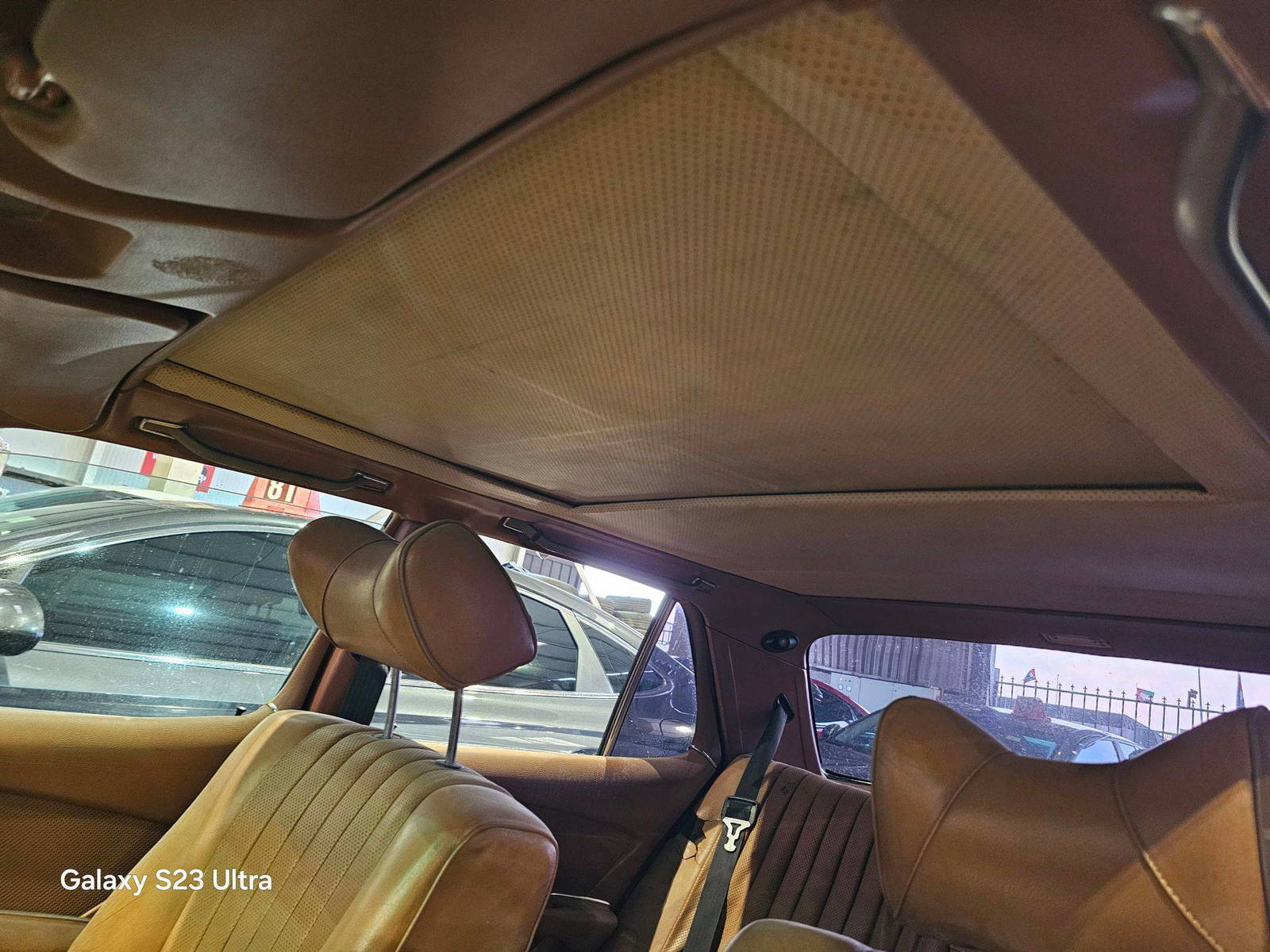 MERCEDES BENZ 280 1980 - Marhaba Auction Used Cars - Image 10