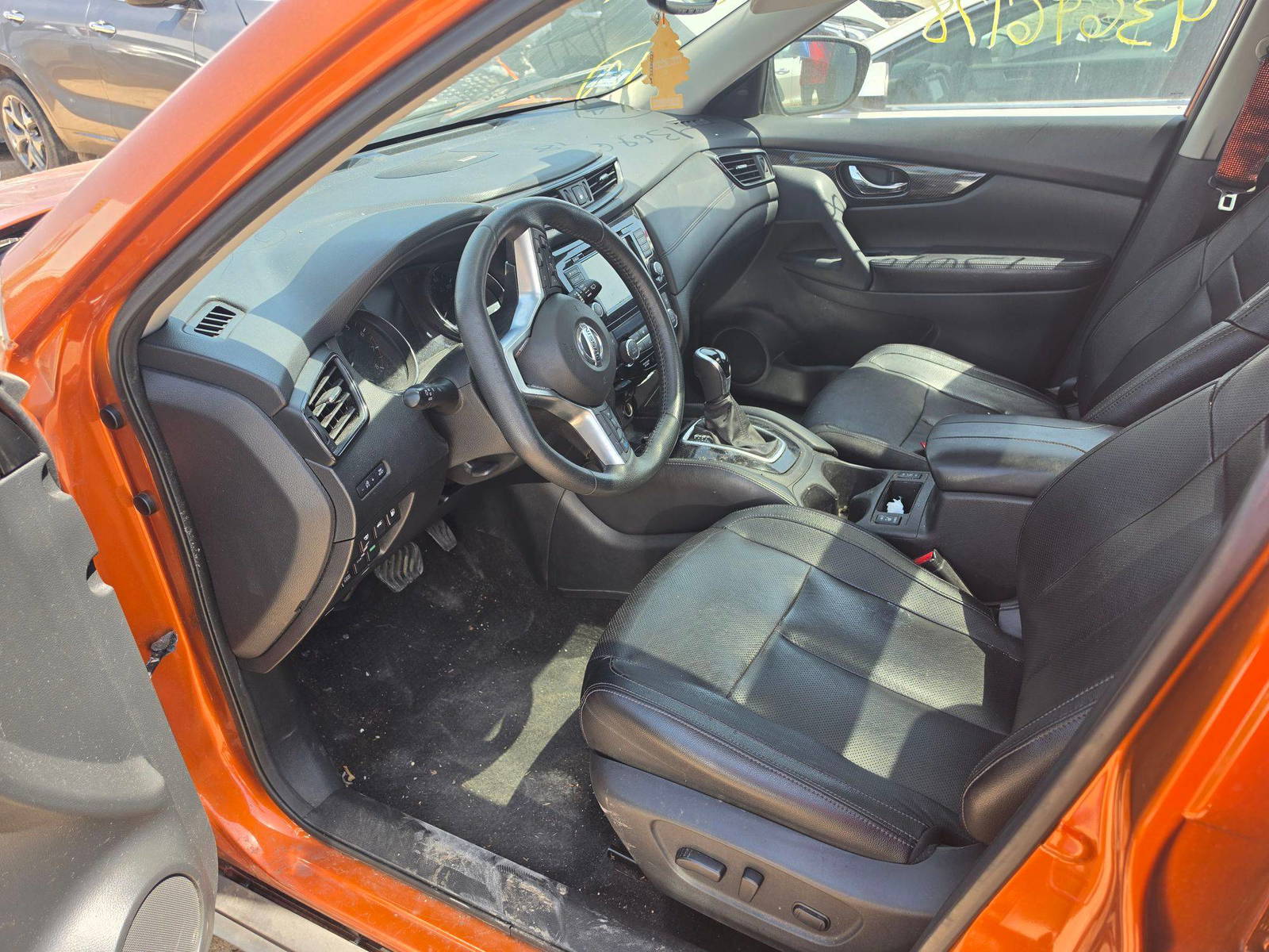NISSAN ROGUE 2019 - Marhaba Auction Used Cars - Image 9